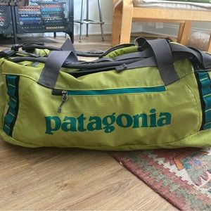 Patagonia lime/teal backpack duffle bag